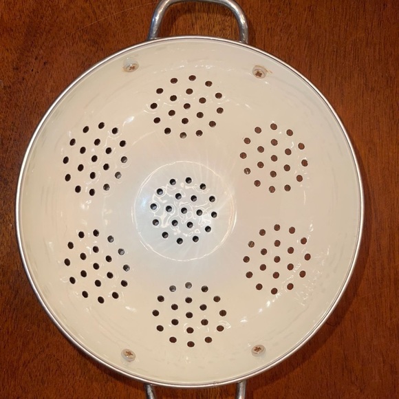 Colander - Picture 6 of 10
